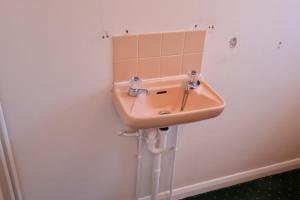 Bathroom 23